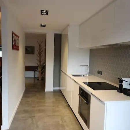 Modern And Stylish 3-bedroom With Views - Centre Of St Gervais Апартаменты *